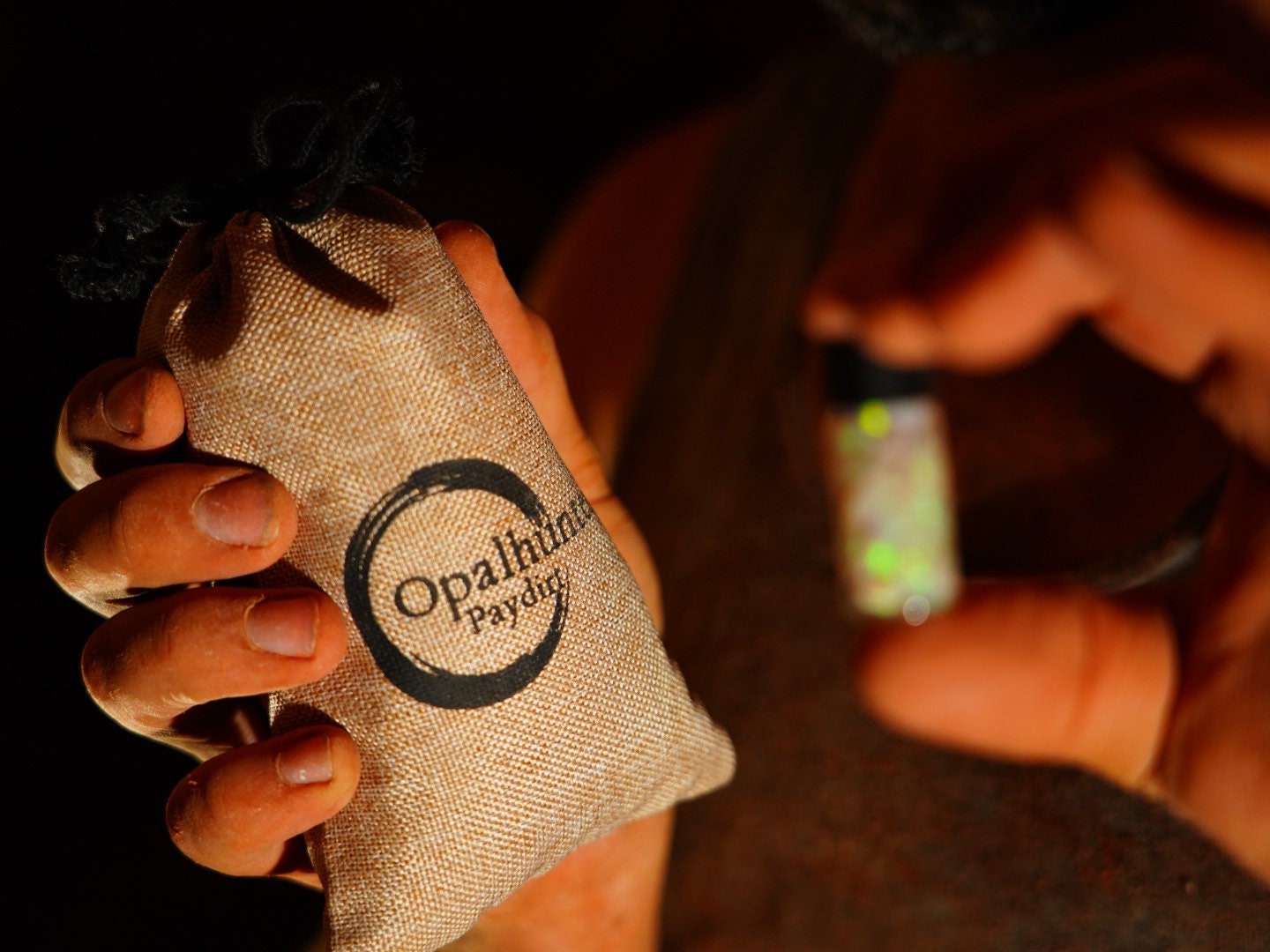 Opal Hunters Paydirt / Opal Paydirt