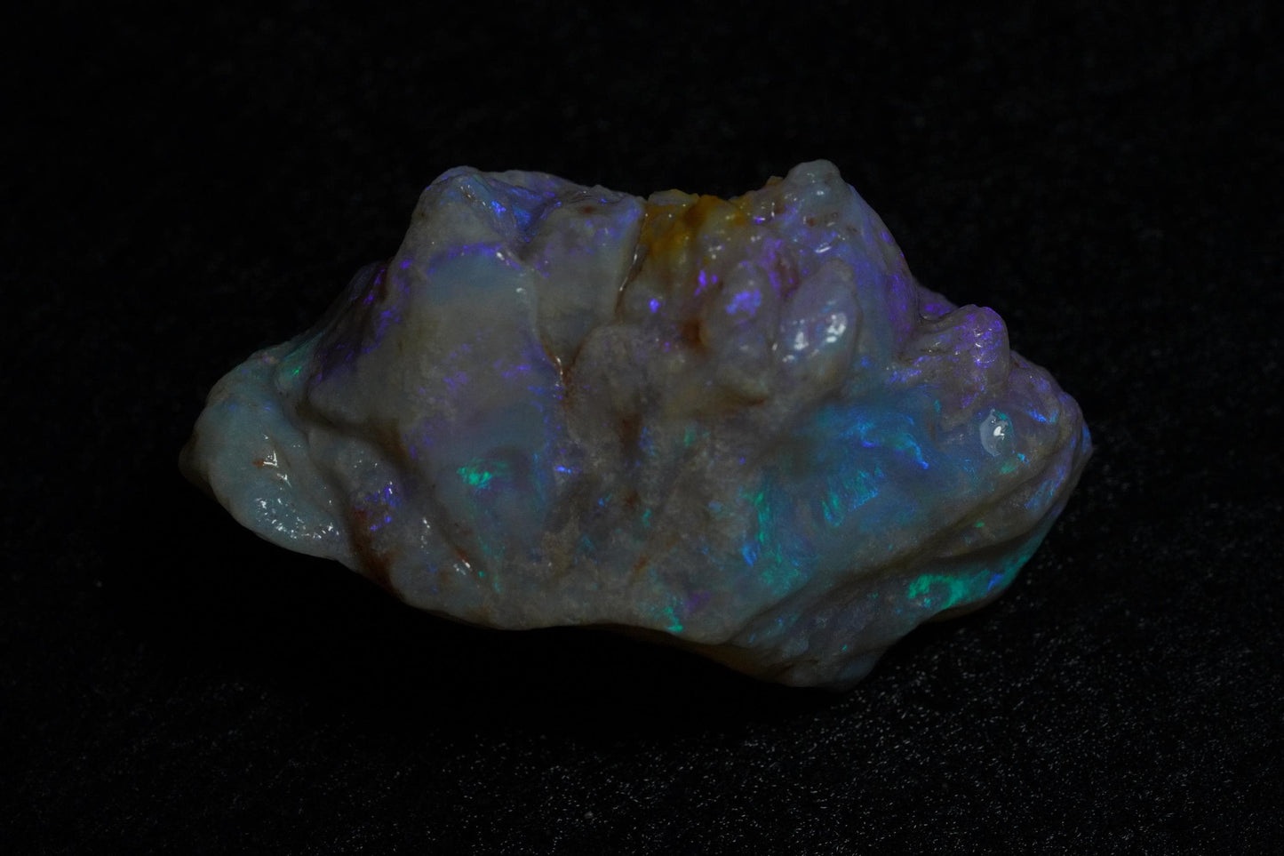 Opal Pineapple Segment