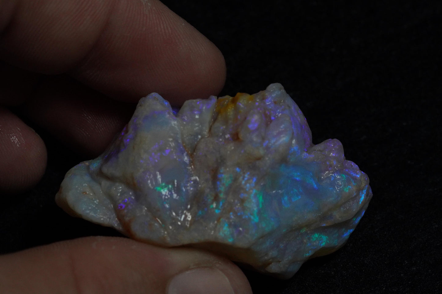 Opal Pineapple Segment