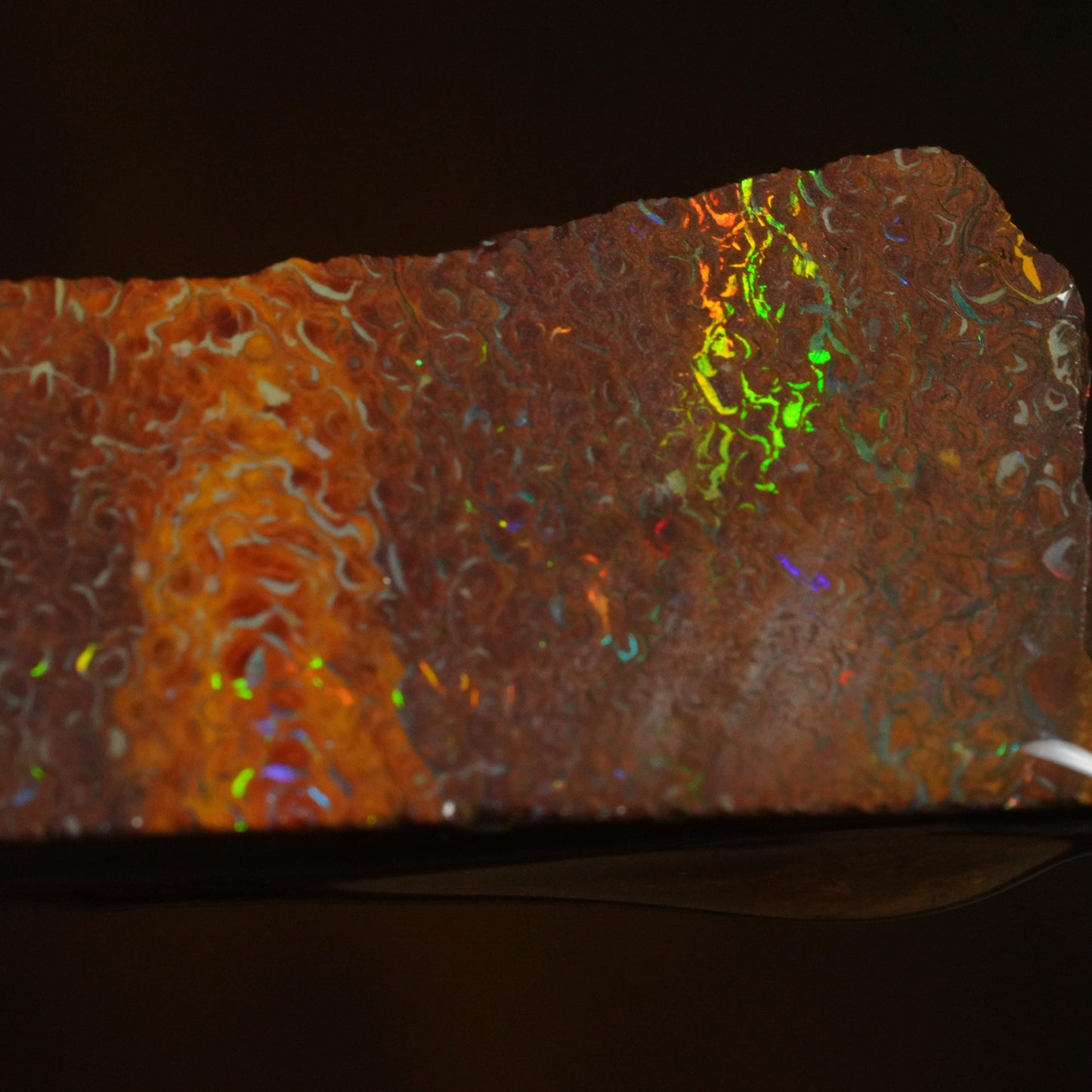 Boulder Opal Rub