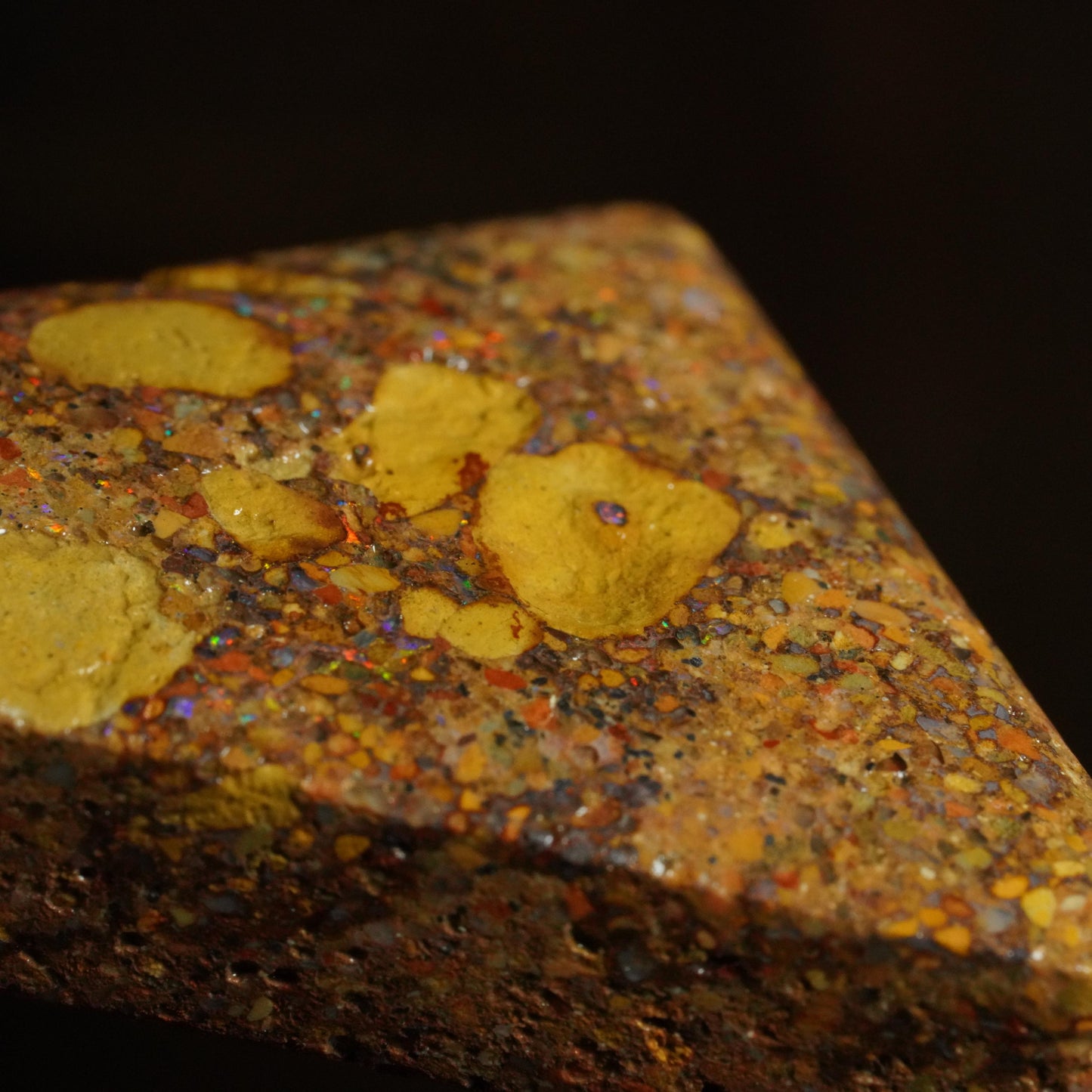 Boulder Opal Rub