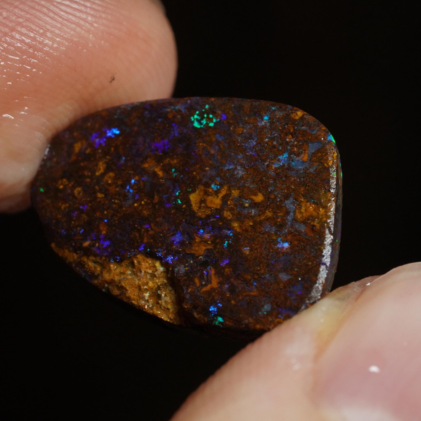 Boulder Opal Rub