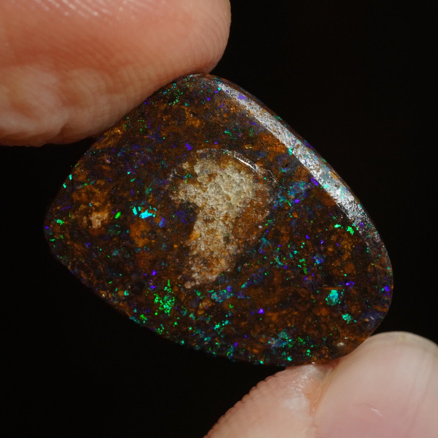 Boulder Opal Rub