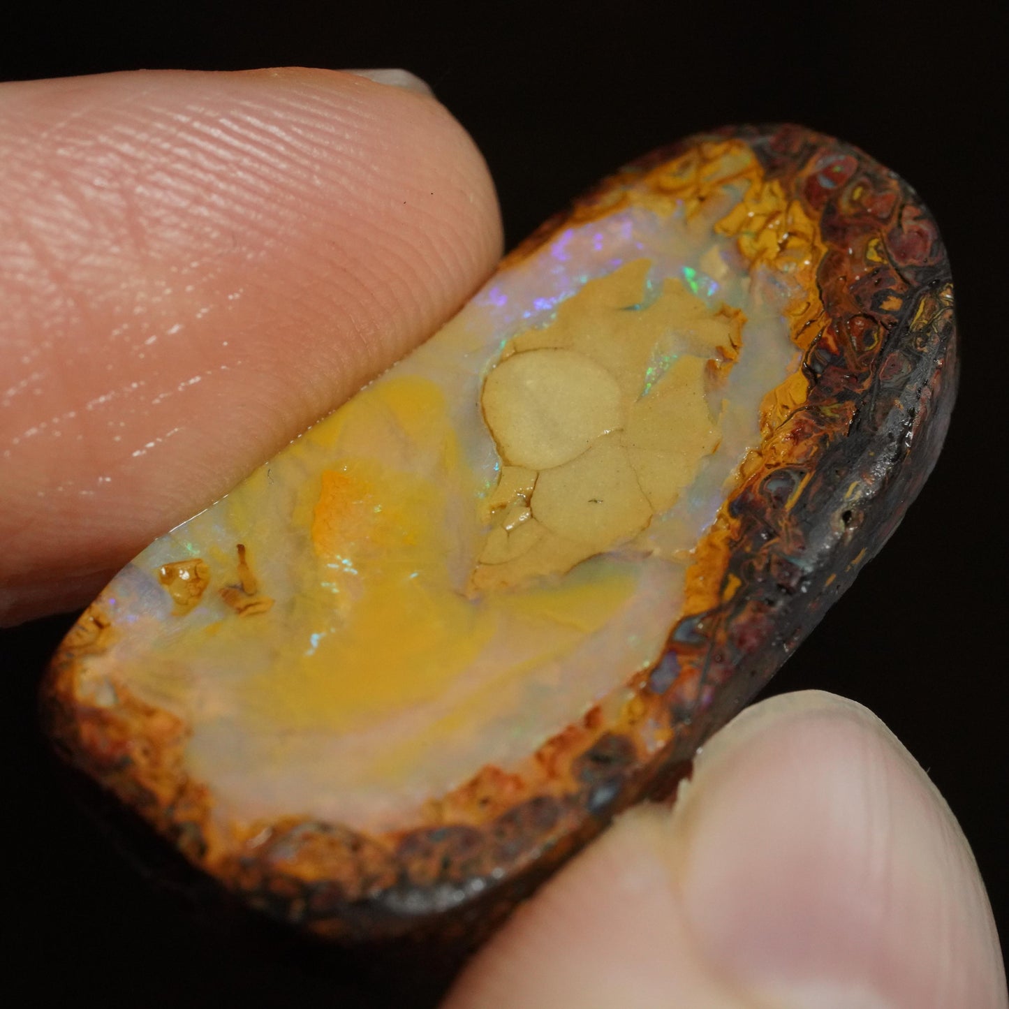 Boulder Opal Rub