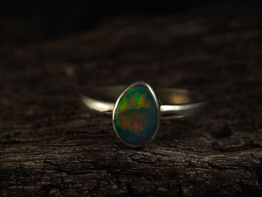 Doublet Australian Opal Silver Ring, Beautiful unique Crystal Opal, Size 6 US