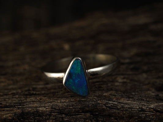 Doublet Australian Opal Silver Ring, Beautiful unique Crystal Opal, Size 6 US