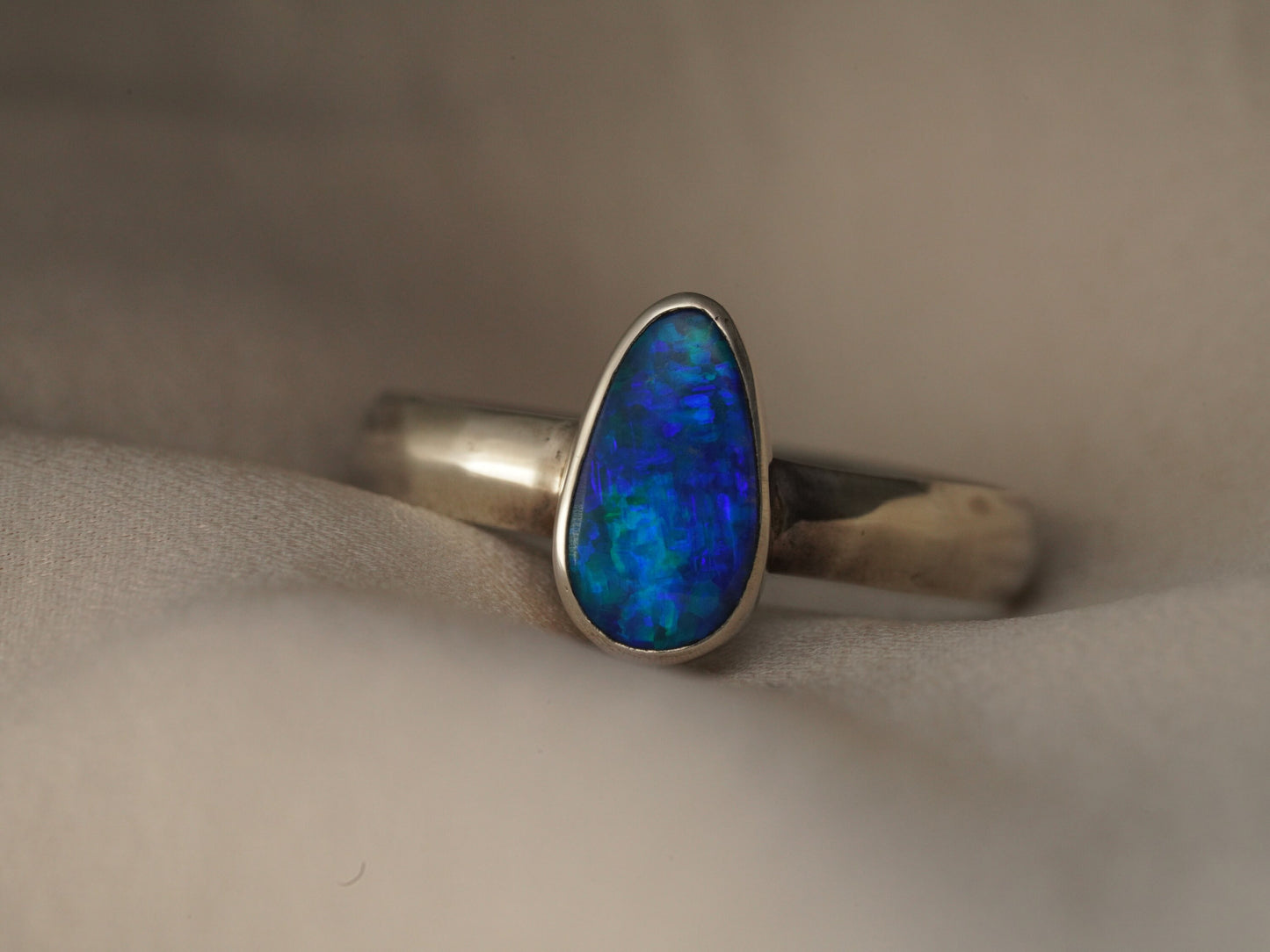 Doublet Australian Opal Silver Ring, Beautiful unique Crystal Opal, Size 7 US