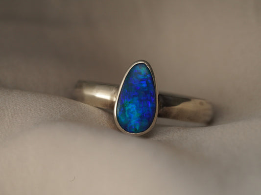 Doublet Australian Opal Silver Ring, Beautiful unique Crystal Opal, Size 7 US