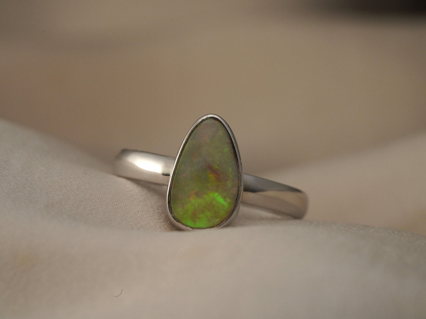 Doublet Australian Opal Silver Ring, Beautiful unique Crystal Opal, Size 7 US