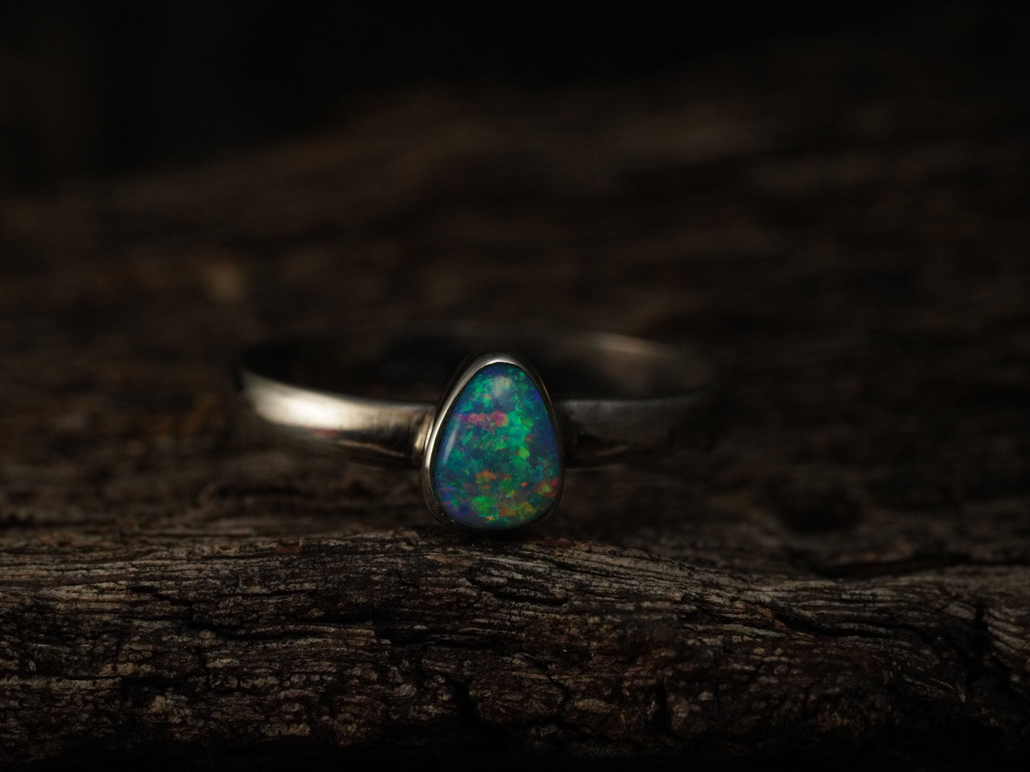 Doublet Australian Opal Silver Ring, Beautiful unique Crystal Opal, Size 6 US