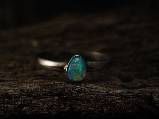 Doublet Australian Opal Silver Ring, Beautiful unique Crystal Opal, Size 6 US