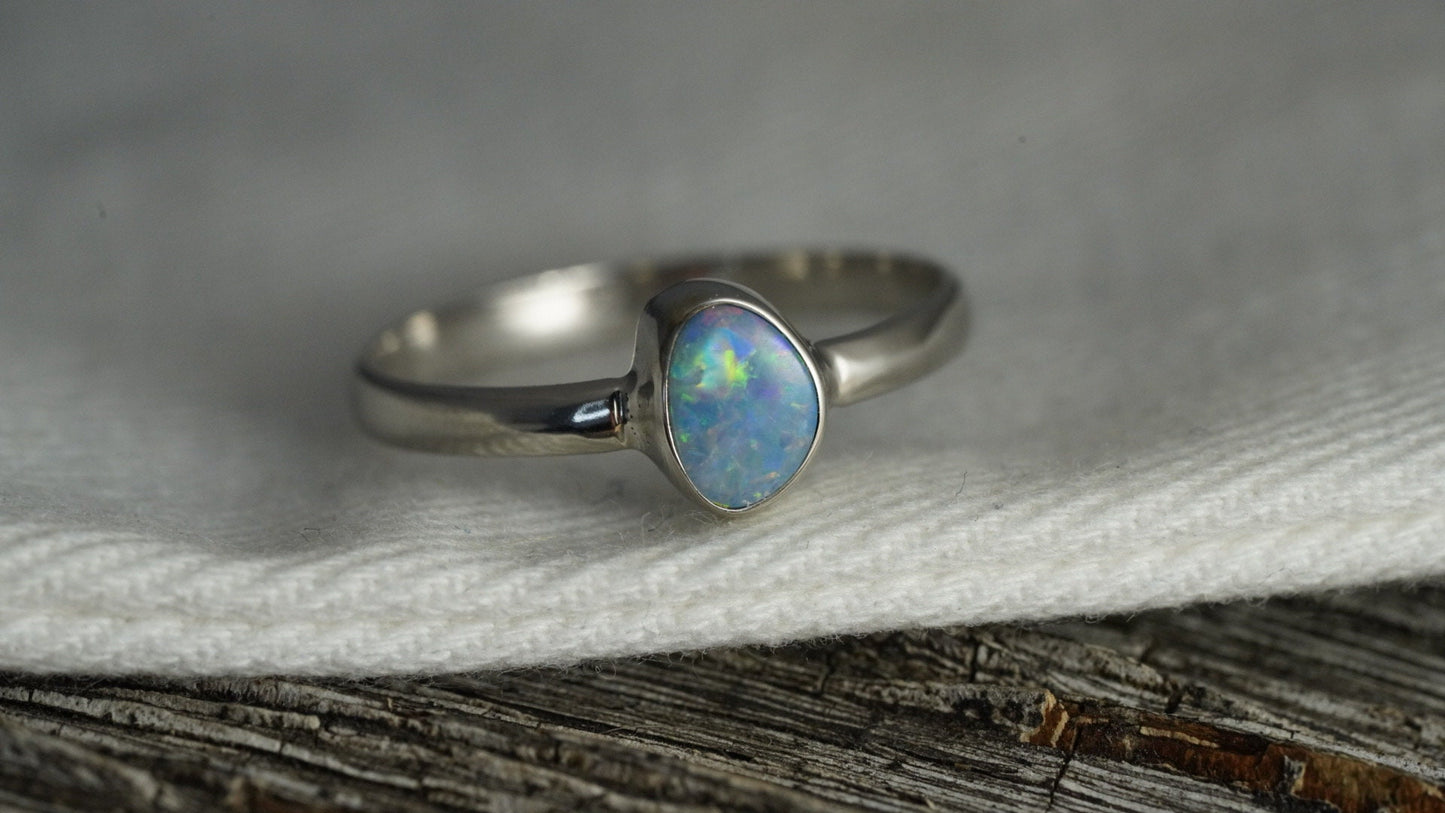 Doublet Australian Opal Silver Ring, Beautiful unique Crystal Opal, Size 8 US