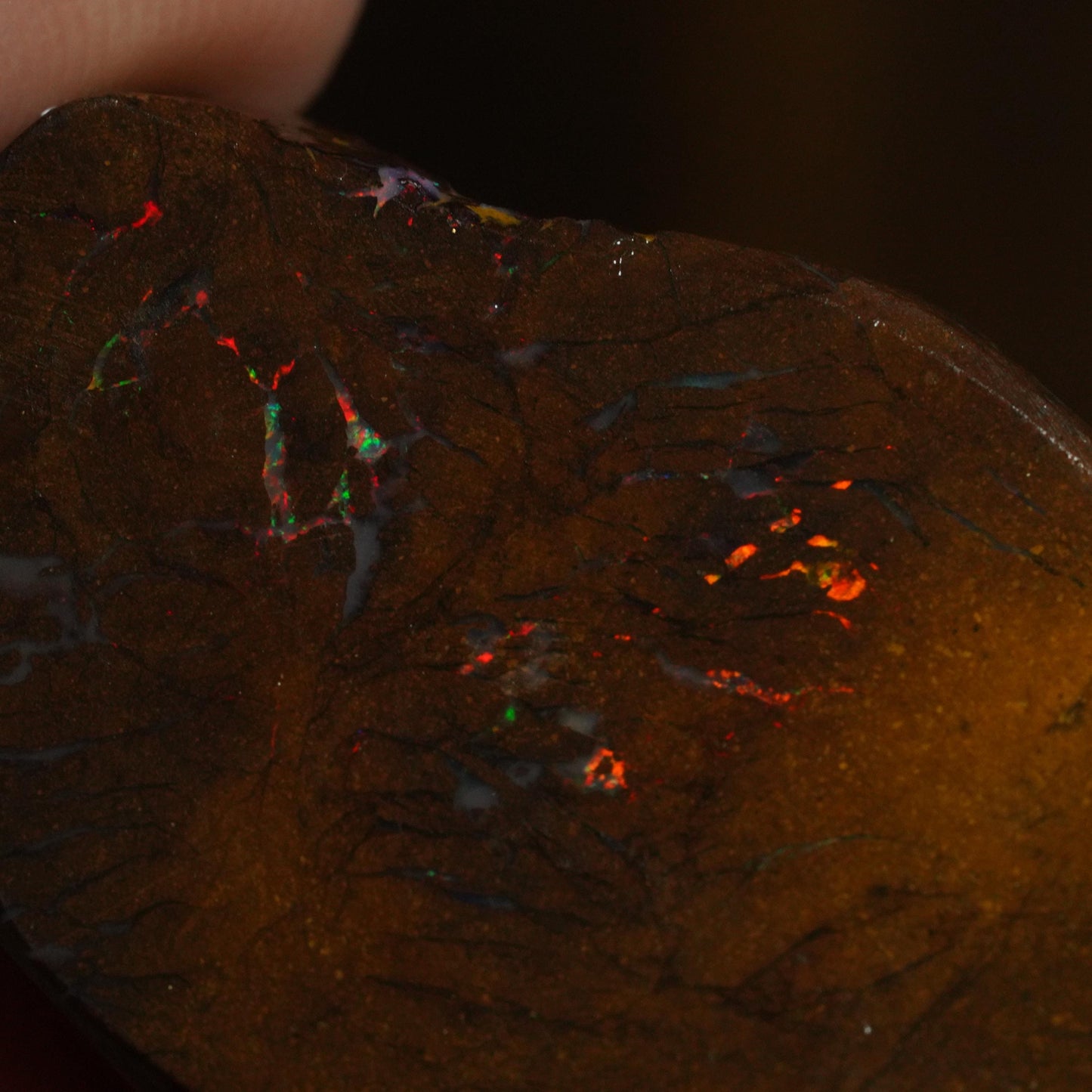 Boulder Opal Rub