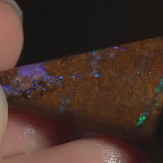 Boulder Opal Rub